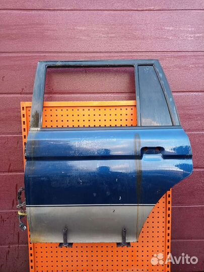 Дверь задняя Mitsubishi pajero sport