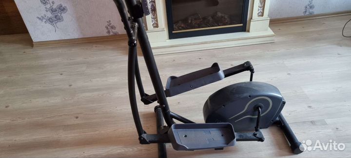 Эллиптический тренажер torneo c 208g