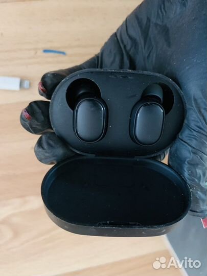 Беспроводные наушники