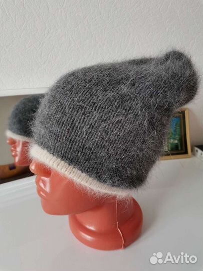 Шапка двойная из ангоры ручная работа