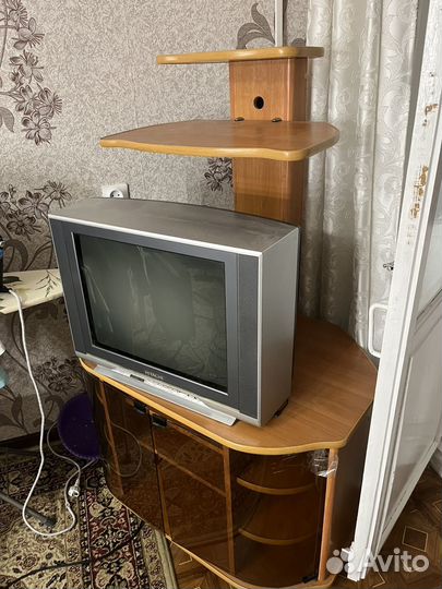 Тумба под телевизор