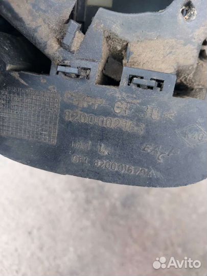 Лючок бензобака Renault Laguna 2 8200016794