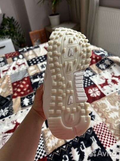 Кроссовки зимние женские 35 размер