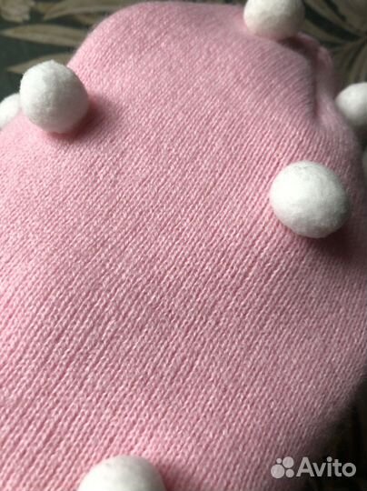 Демисезонная шапка для девочки