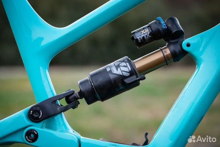 Горный велосипед YT Capra