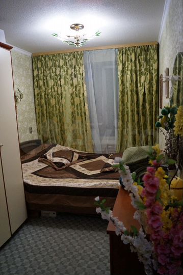 3-к. квартира, 53 м², 1/2 эт.