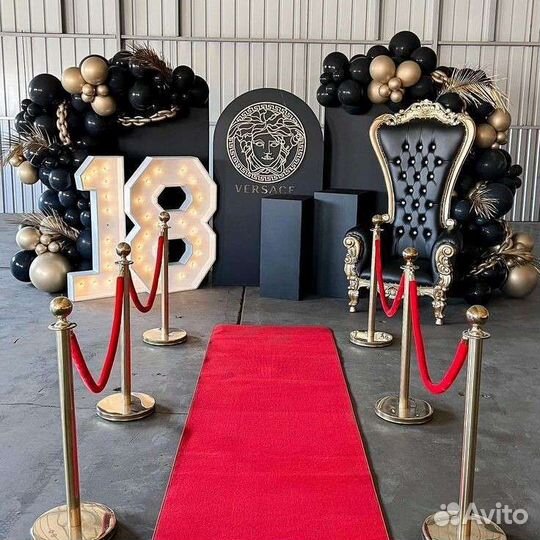 Красная ковровая дорожка для мероприятий