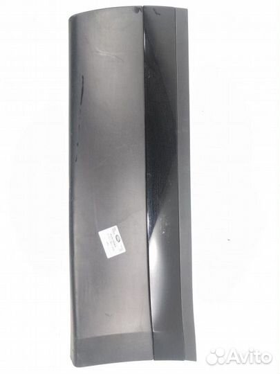 Молдинг двери задней левой Land Rover