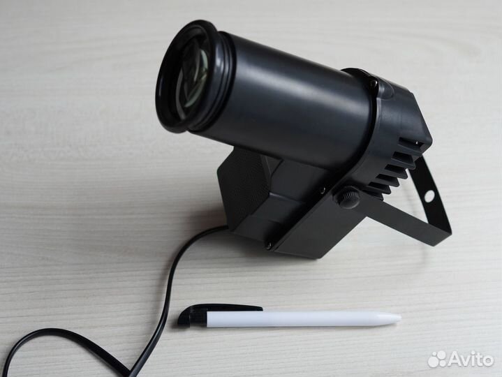Свет для съемки, прожектор