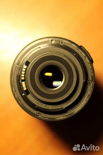 Объектив canon EF-S 18-55mm 3.5-5.6 III