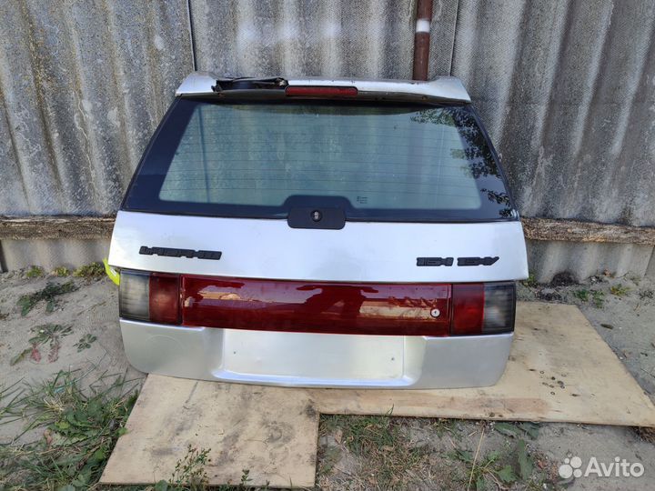 Крышка багажника задняя ляда 2111