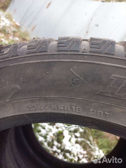 Dunlop SP Winter Ice 01 255/55 R18 28M