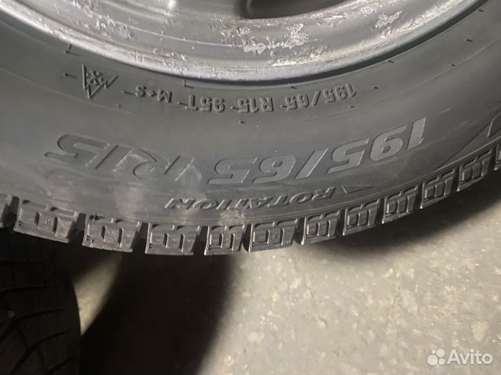 Pirelli Ice Zero 195/65 R15 95T