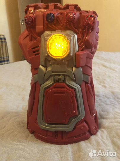 Перчатка бесконечности Marvel