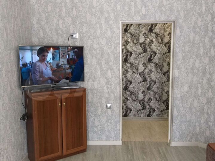 2-к. квартира, 40 м², 2/2 эт.