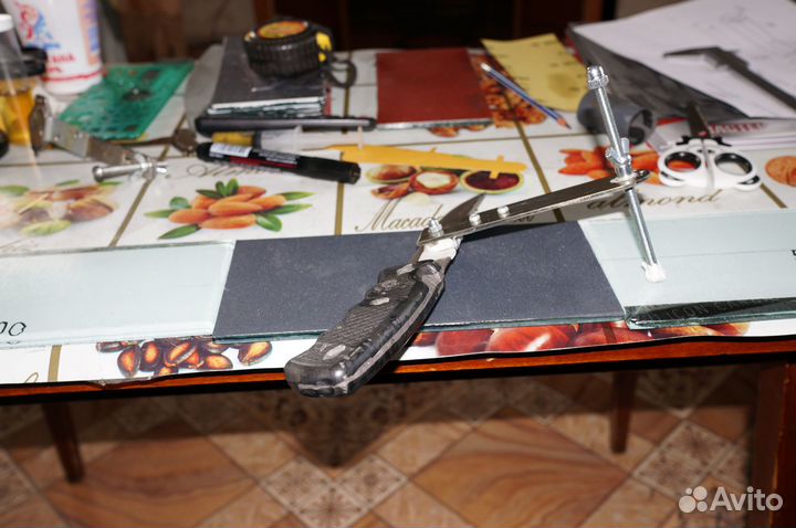 Точилка для ножей костыль