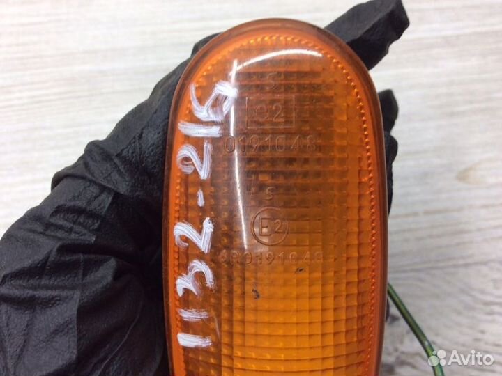 Повторитель поворота Mitsubishi Galant E5