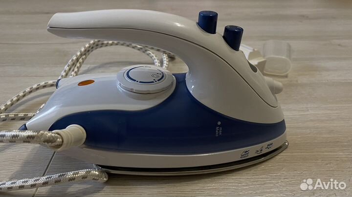 Утюг дорожный