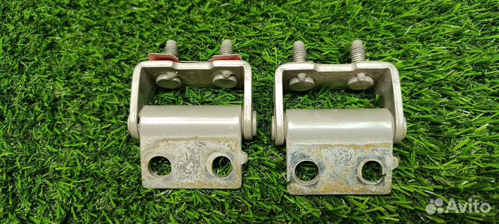 Петли двери багажника Chery Tiggo 4 Pro