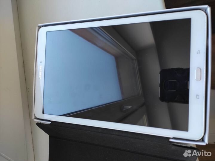 Samsung galaxy tab e 9.6