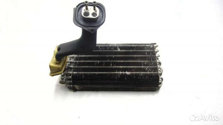 Радиатор кондиционера BMW 7 E38 1996г. 8371459