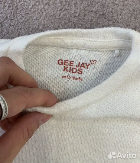 Комплект одежды на девочку