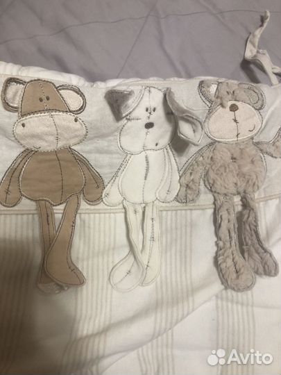 Бортики на кроватку