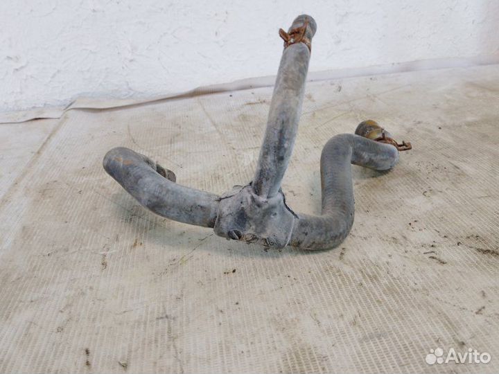 Патрубок Volkswagen Passat B5 1996-2000 седан 1