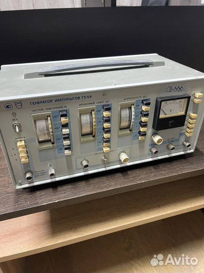 Генератор импульсов Г5-54