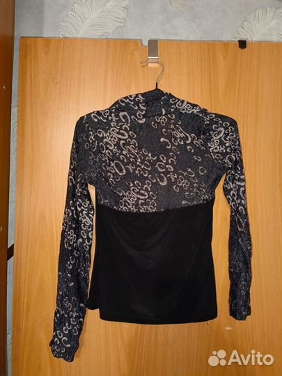 Кофточка женская