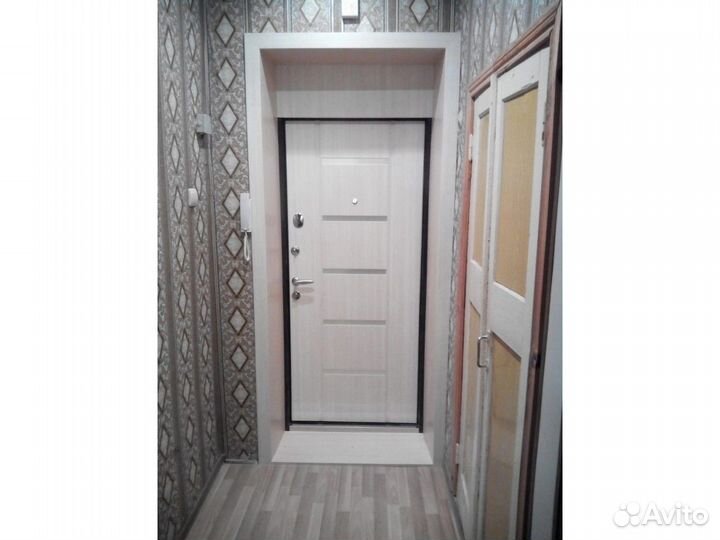 Железная дверь входная