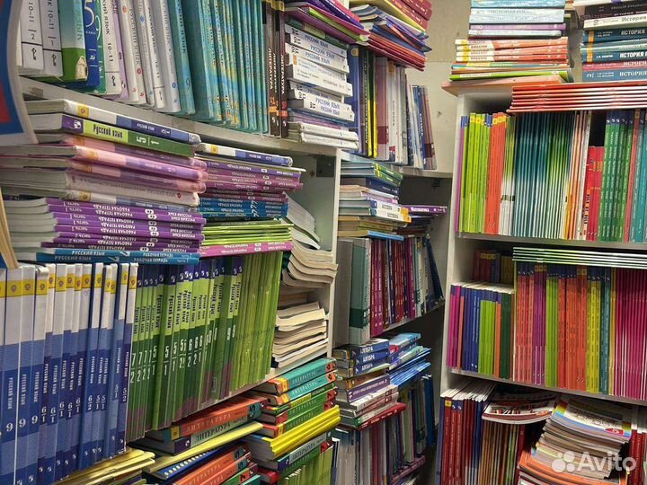 Учебники новые и б у все классы в наличие