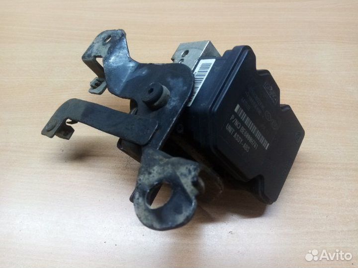 Блок абс Kia Rio (3) sedan - 4DR 1.4 (107Л.С) dohc