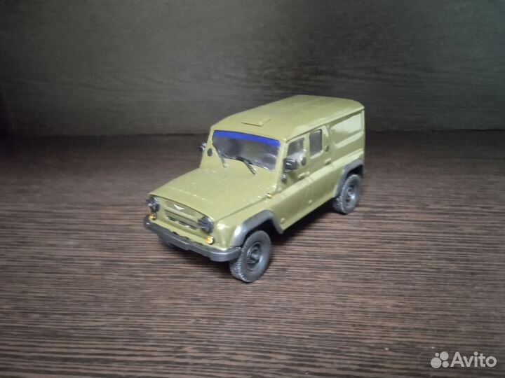 Модель УАЗ 3159 сба 1/43