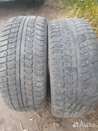 Matador MP 50 Sibir Ice 215/55 R16