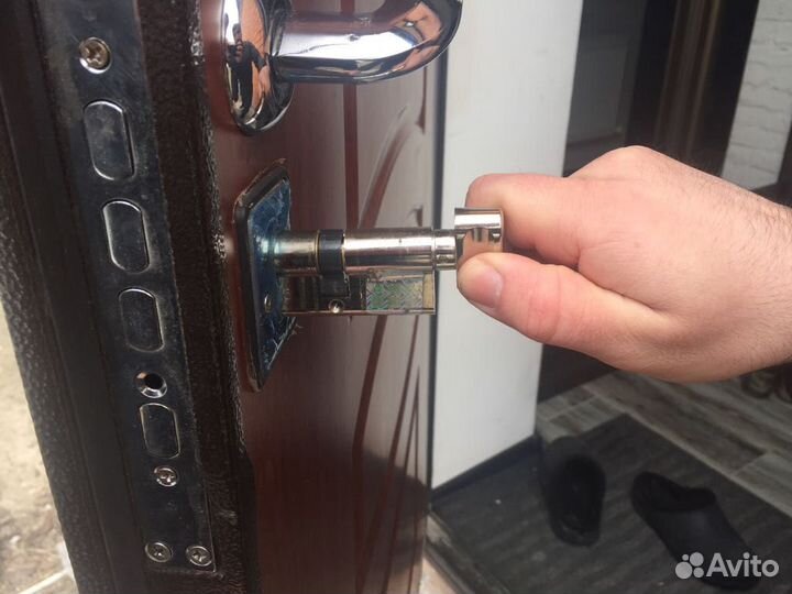 Мастер на час. Сантехник.Электрик. Плотник