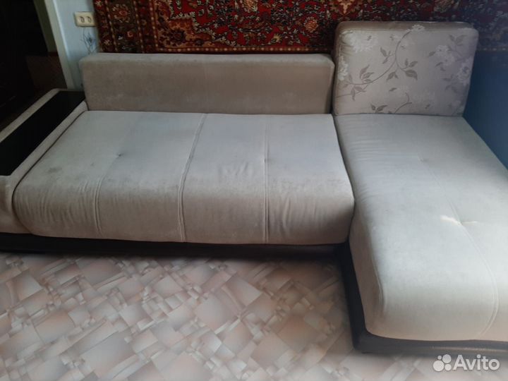 Угловой диван бу, самовывоз, район Кубанский мост
