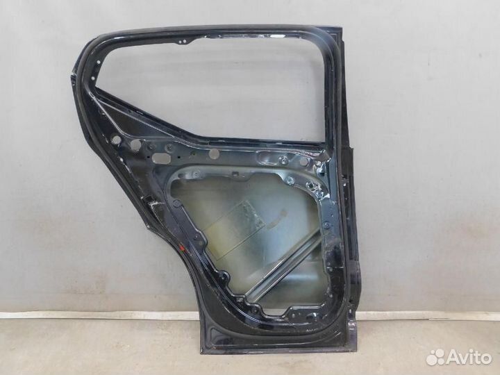 Дверь задняя левая Volvo XC40