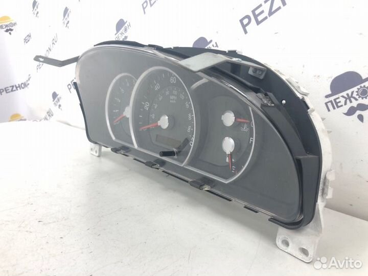 Панель приборов Kia Sorento внедорожник 2.5 2008