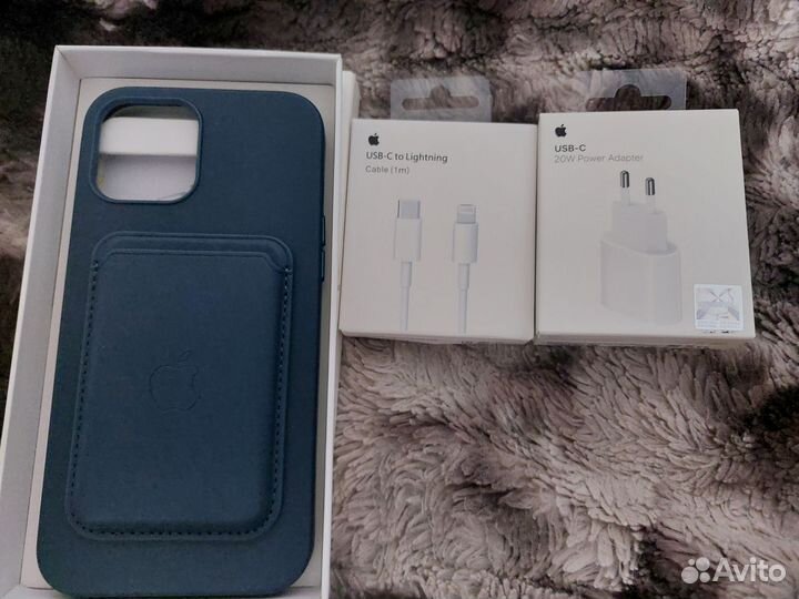 Чехол, картхолдер, зарядное. iPhone 12 pro max