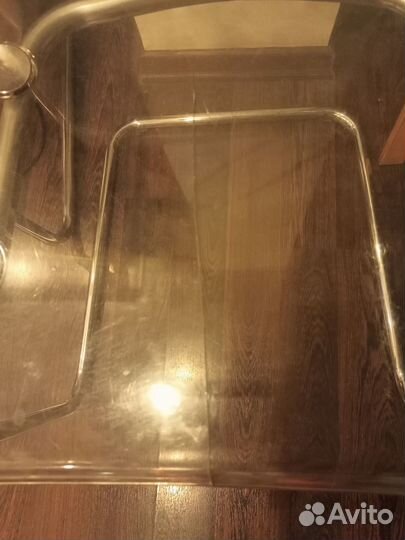 Стул IKEA, треснул на сиденье