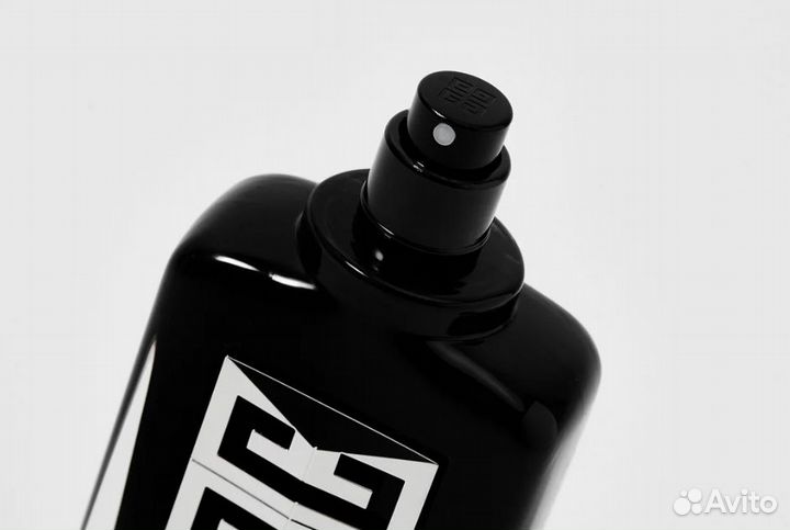 Givenchy - Gentleman Society 2023