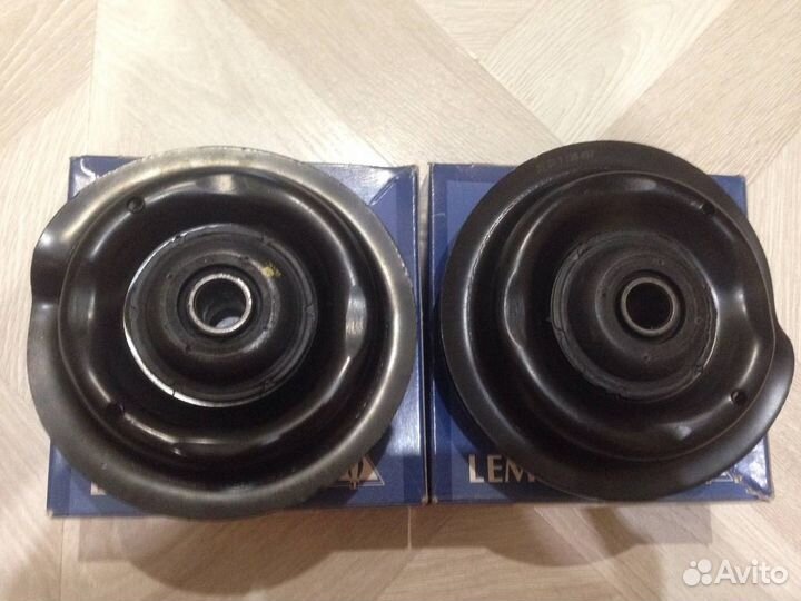 Опора амортизатора BMW 5 E34