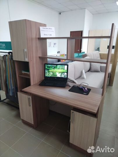 Компьютерный стол