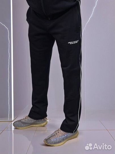 Спортивный костюм Armani черный прямые штаны