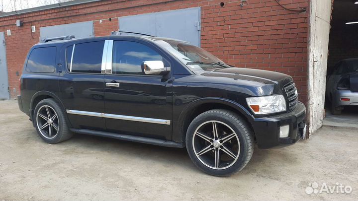 Infiniti QX56 5.6 AT, 2005, 137 000 км