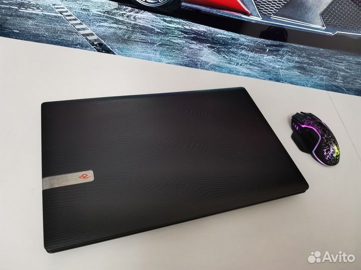 Игровой мощный Acer, 8 гб оперативы, 4 ядра