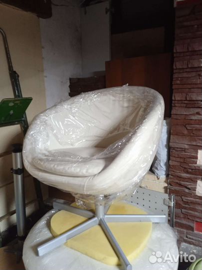 Парикмахерские кресла