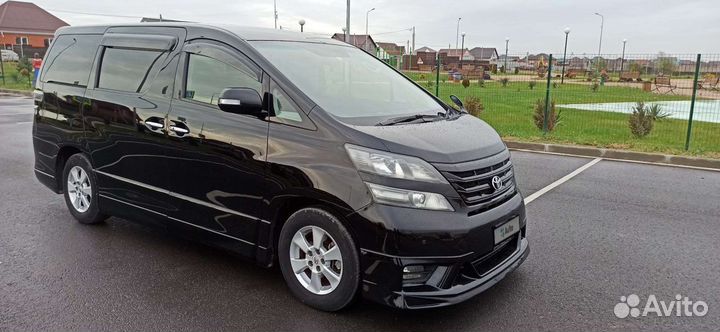 Toyota Vellfire, 2009