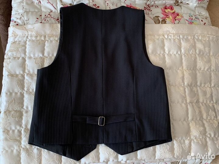 Жилетка для мальчика школьная 140